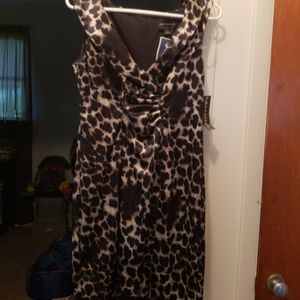 Beautiful leopard print satiny dress